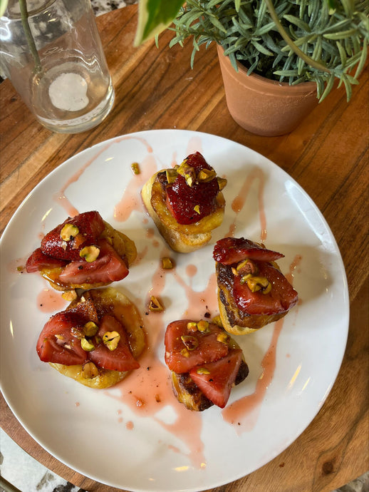 Roasted Strawberry Bruschetta