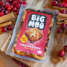 Load image into Gallery viewer, HARVEST CRANBERRY BAKED CHEESE 6 oz Cheese thebigmoo   
